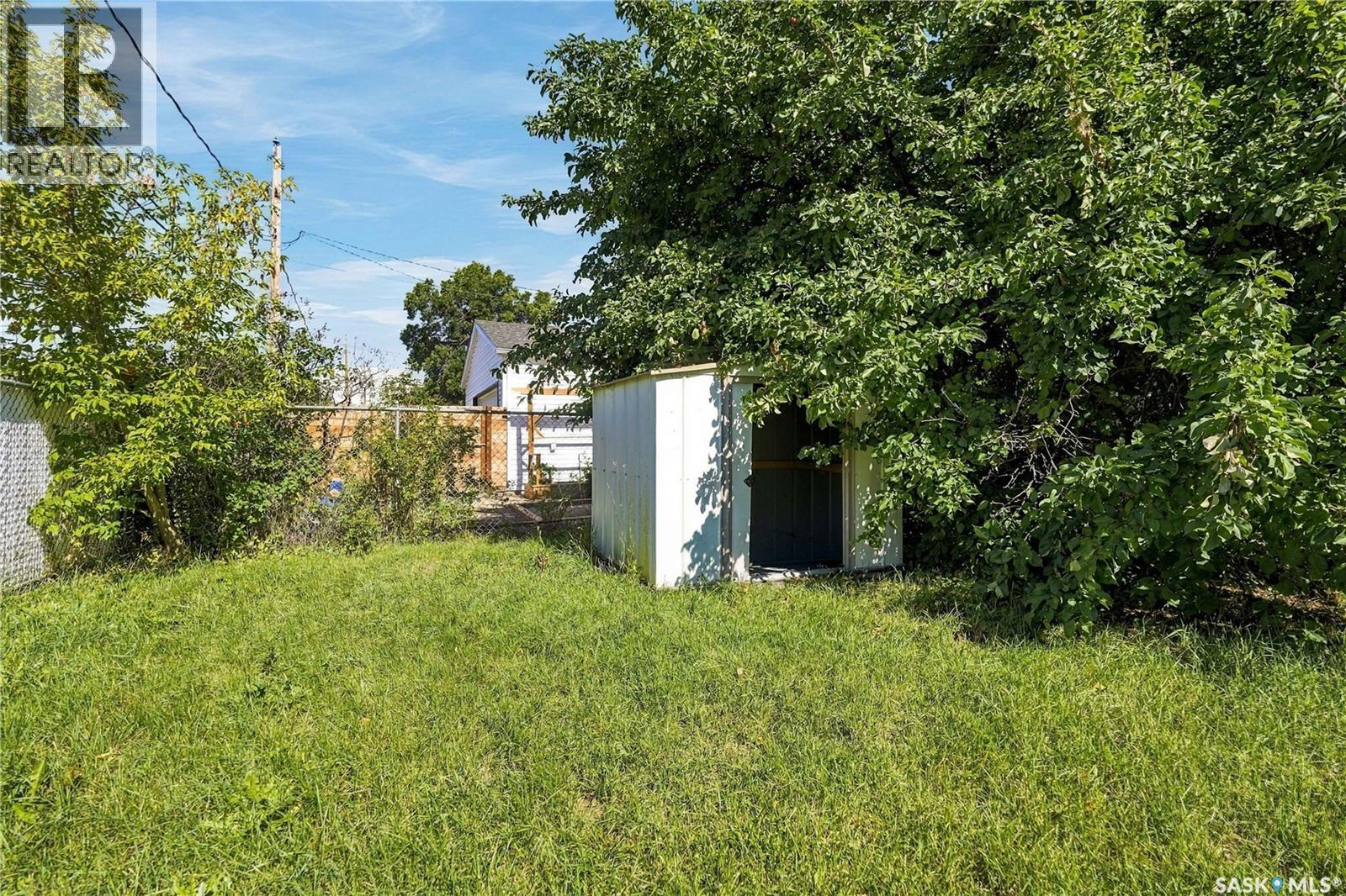 2716 Winnipeg STREET - Image 47