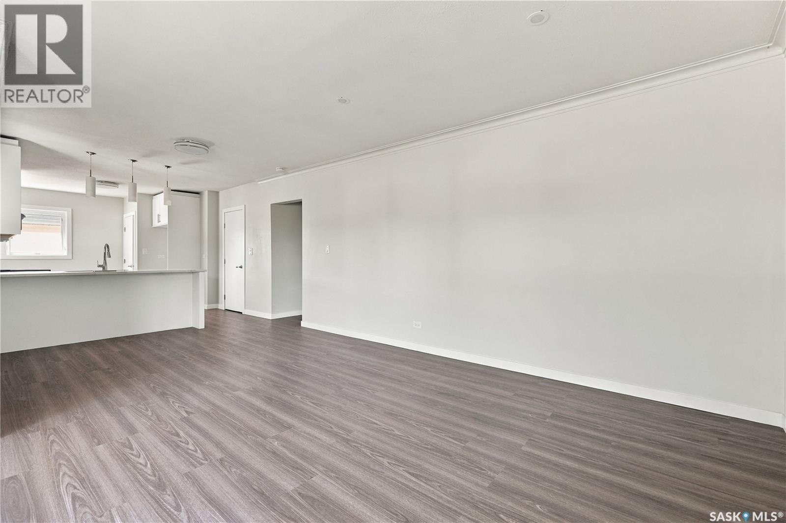2716 Winnipeg STREET, Regina — photo 9
