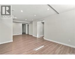 2716 Winnipeg Street, Regina, SK S4P1H9 Photo 31