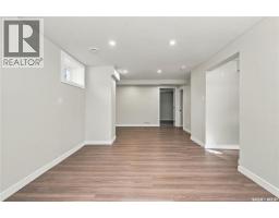 2716 Winnipeg Street, Regina, SK S4P1H9 Photo 32