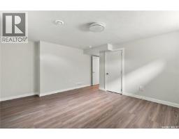 2716 Winnipeg Street, Regina, SK S4P1H9 Photo 39