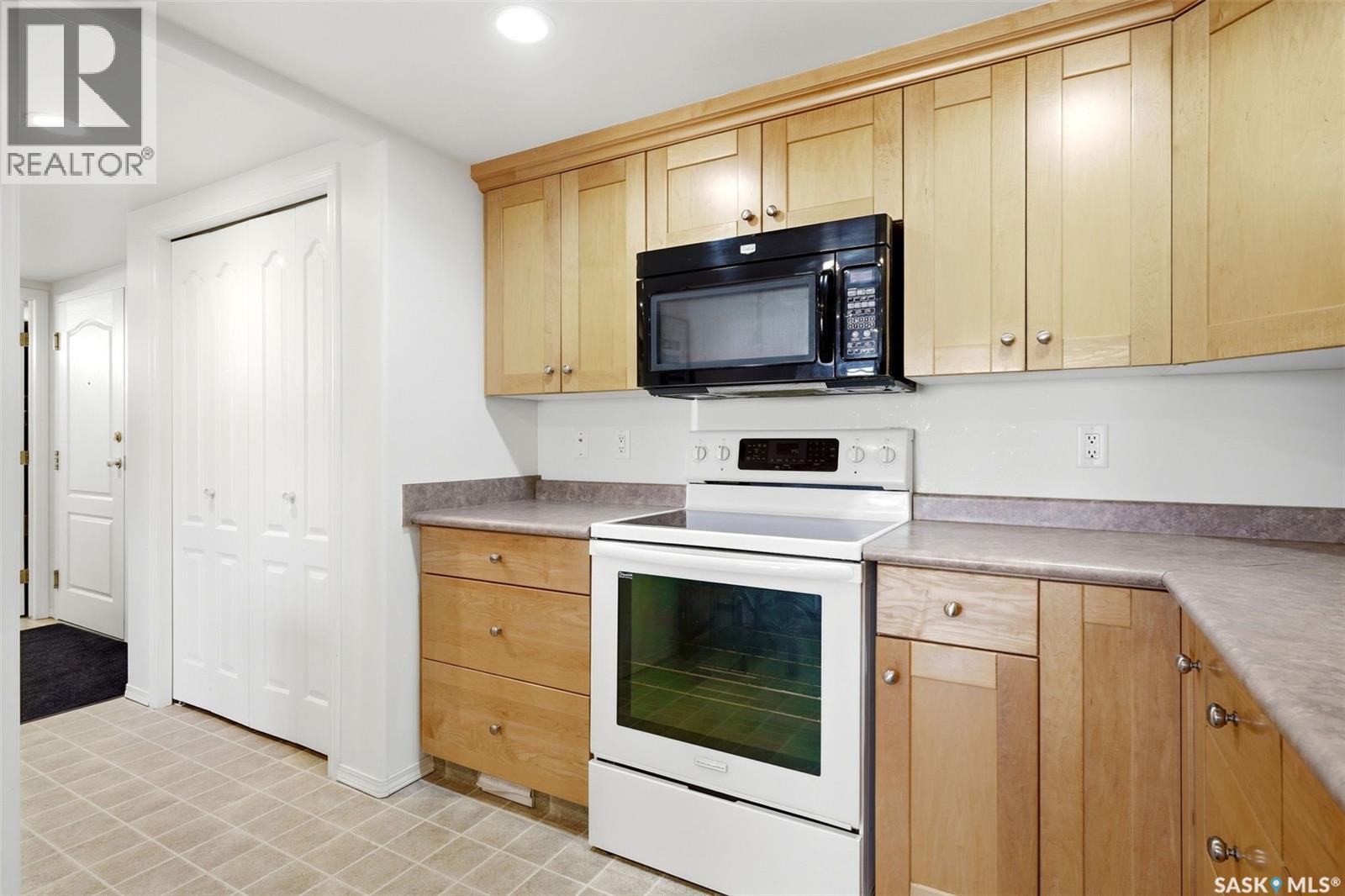 351 3631 Albert STREET, Regina — photo 9
