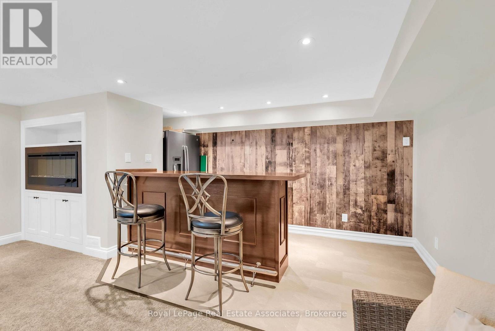 11 CHURCHILL CRESCENT - Image 28