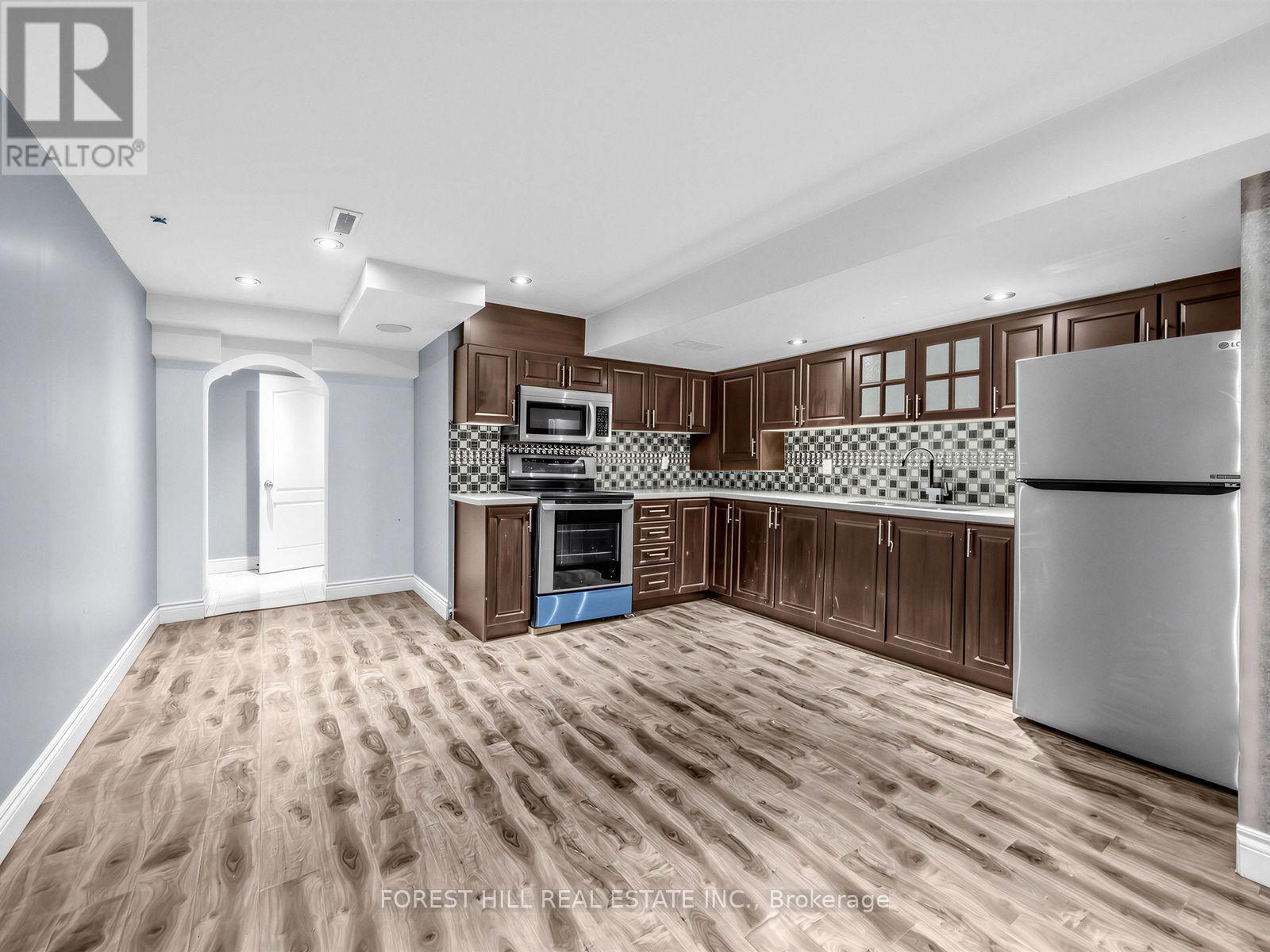 112 STONEYLAKE AVENUE - Image 27
