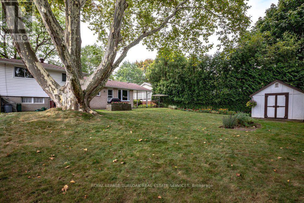 1083 MANORWOOD DRIVE - 27