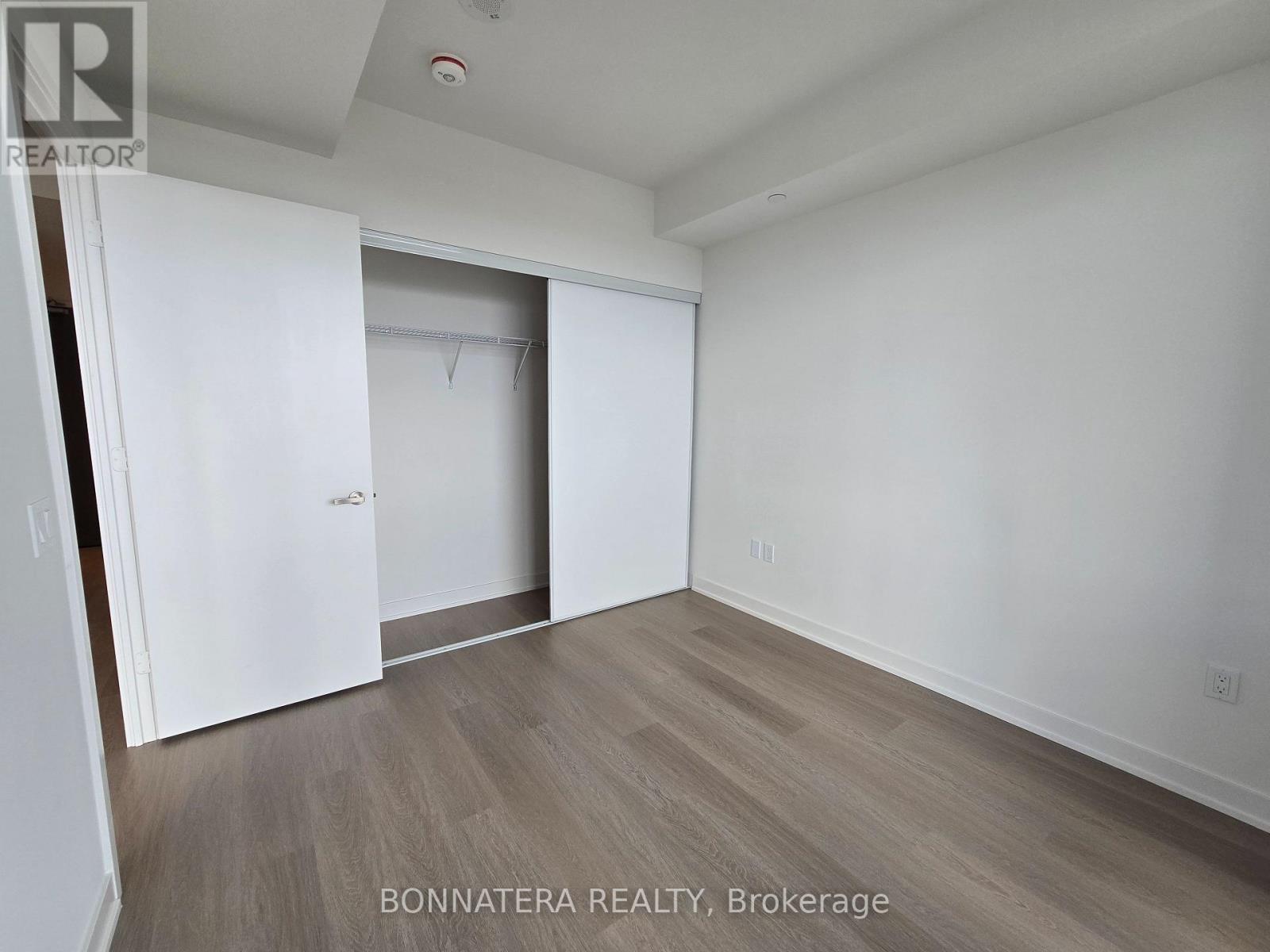5704 - 448 BURNHAMTHORPE ROAD W, Mississauga (City Centre) — photo 11