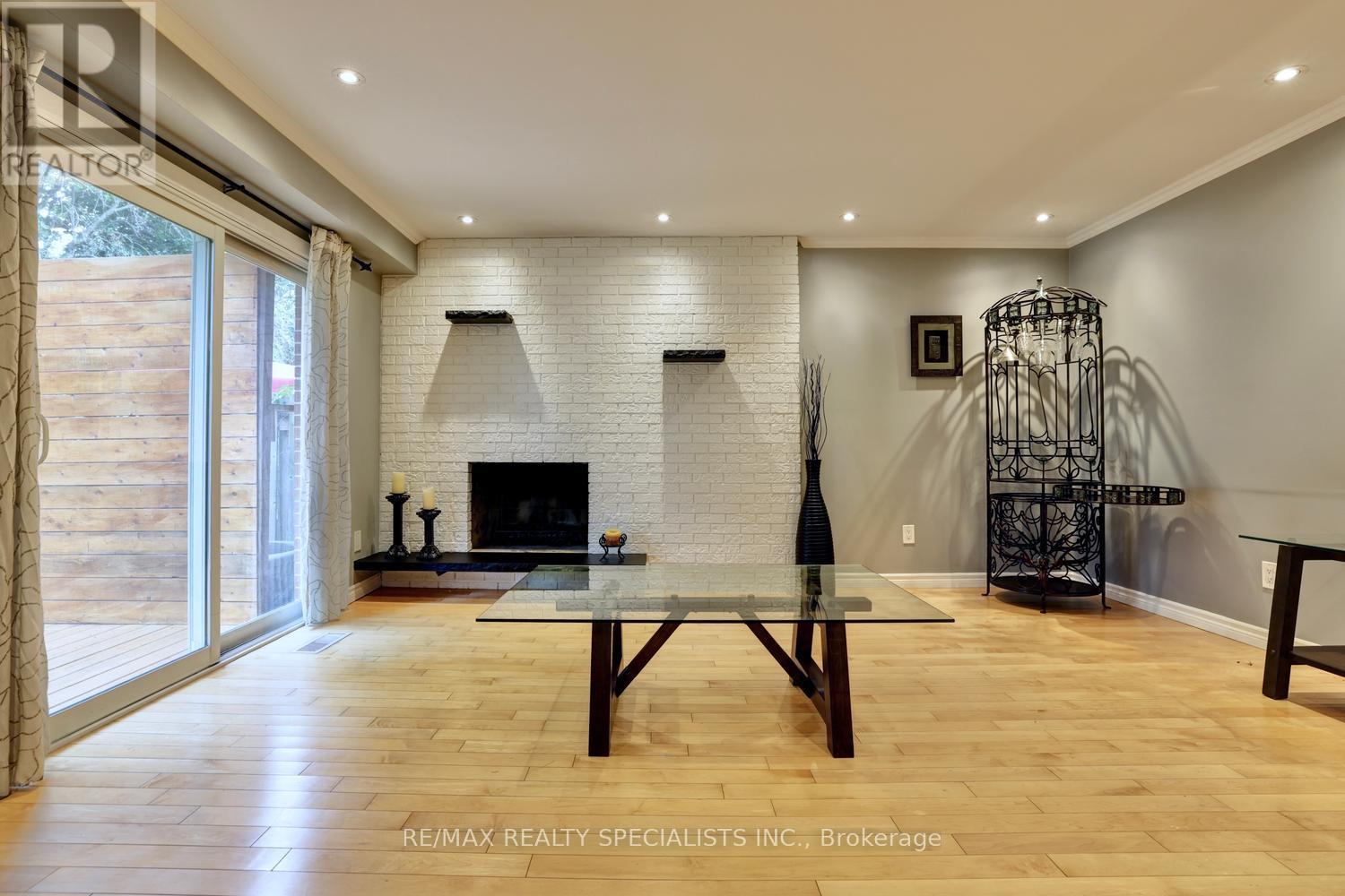 2442 BASSWOOD CRESCENT, Mississauga (Erin Mills) — photo 10