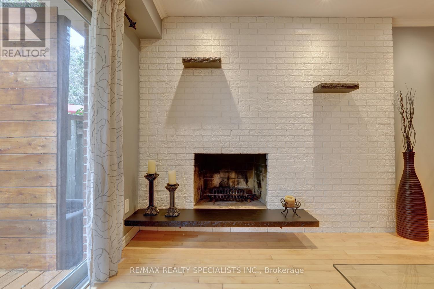 2442 BASSWOOD CRESCENT, Mississauga (Erin Mills) — photo 11