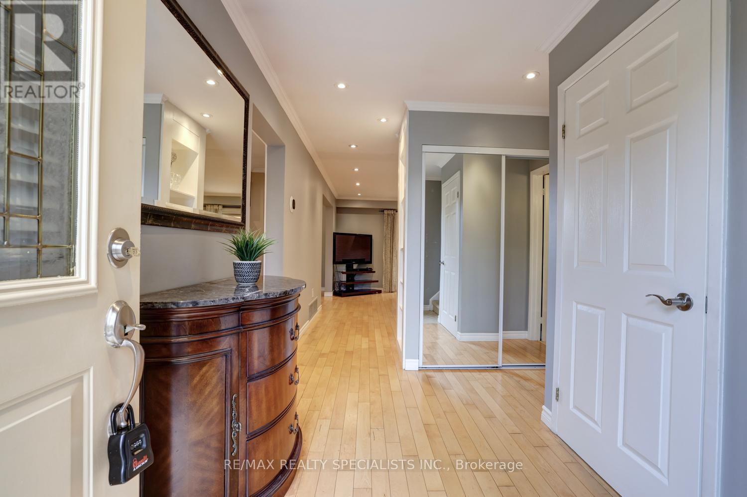 2442 BASSWOOD CRESCENT, Mississauga (Erin Mills) — photo 6
