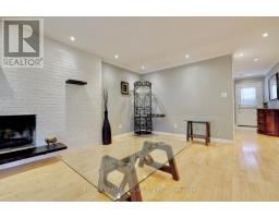 2442 Basswood Crescent, Mississauga, ON L5L1Y1 Photo 9