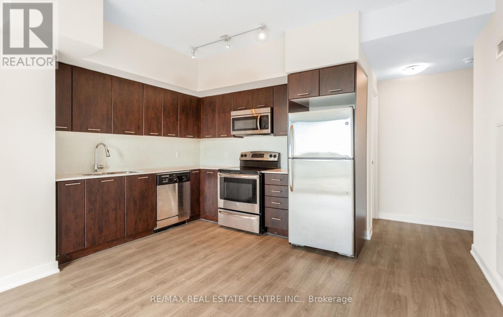 1602 - 2220 LAKESHORE BOULEVARD W, Toronto (Mimico) — photo 11