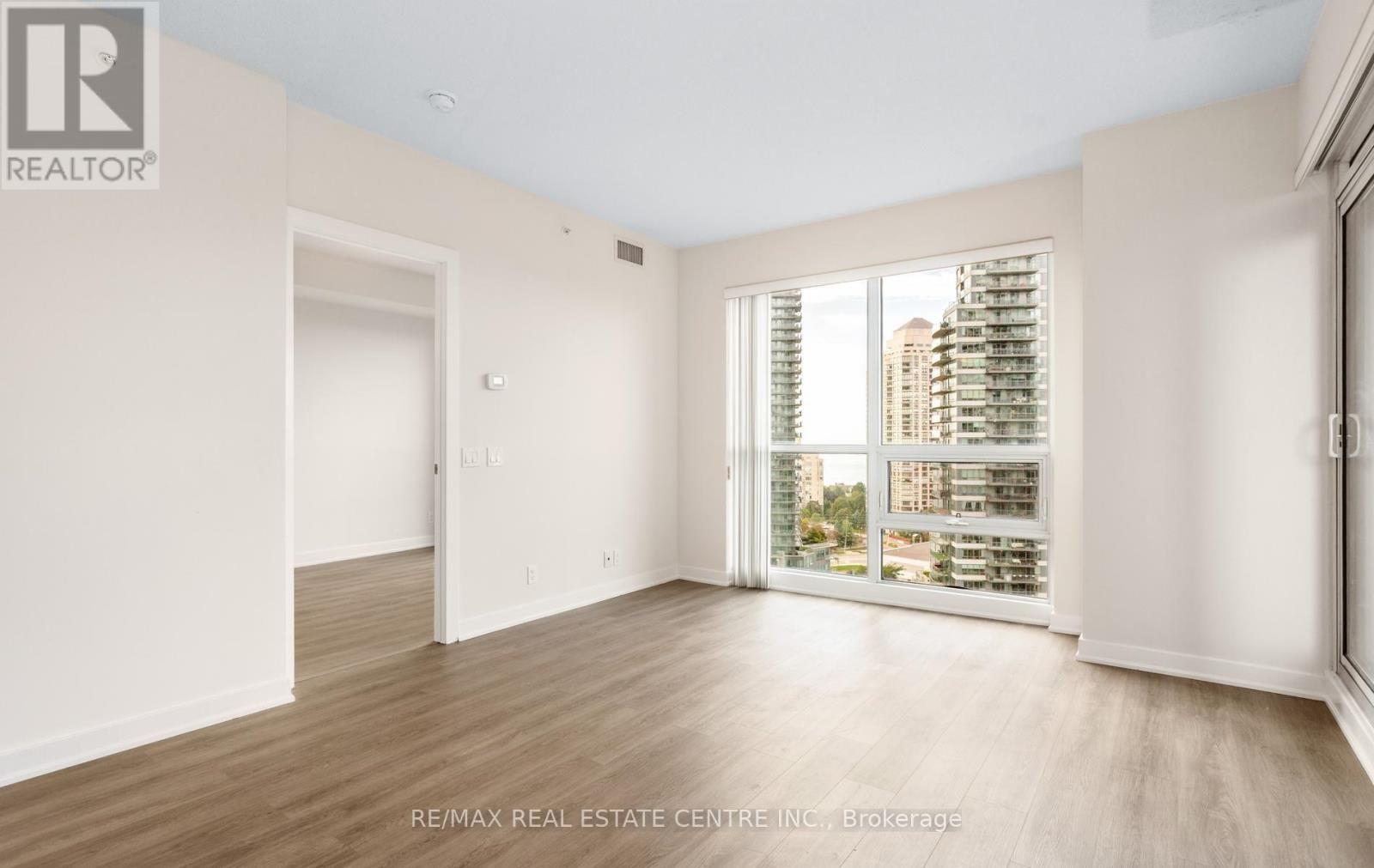 #1602 2220 LAKESHORE BOULEVARD W - 13