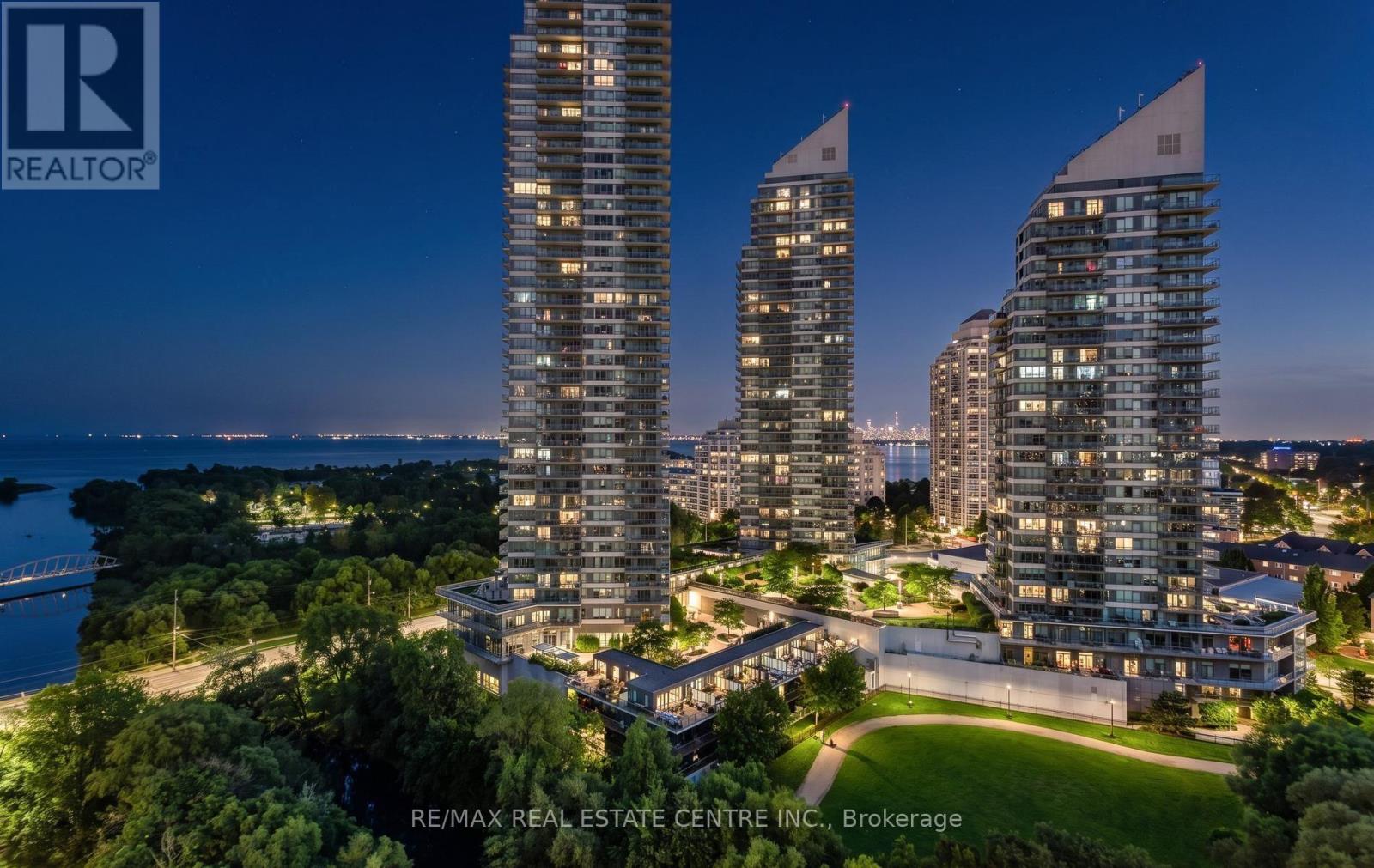 #1602 2220 LAKESHORE BOULEVARD W - 35
