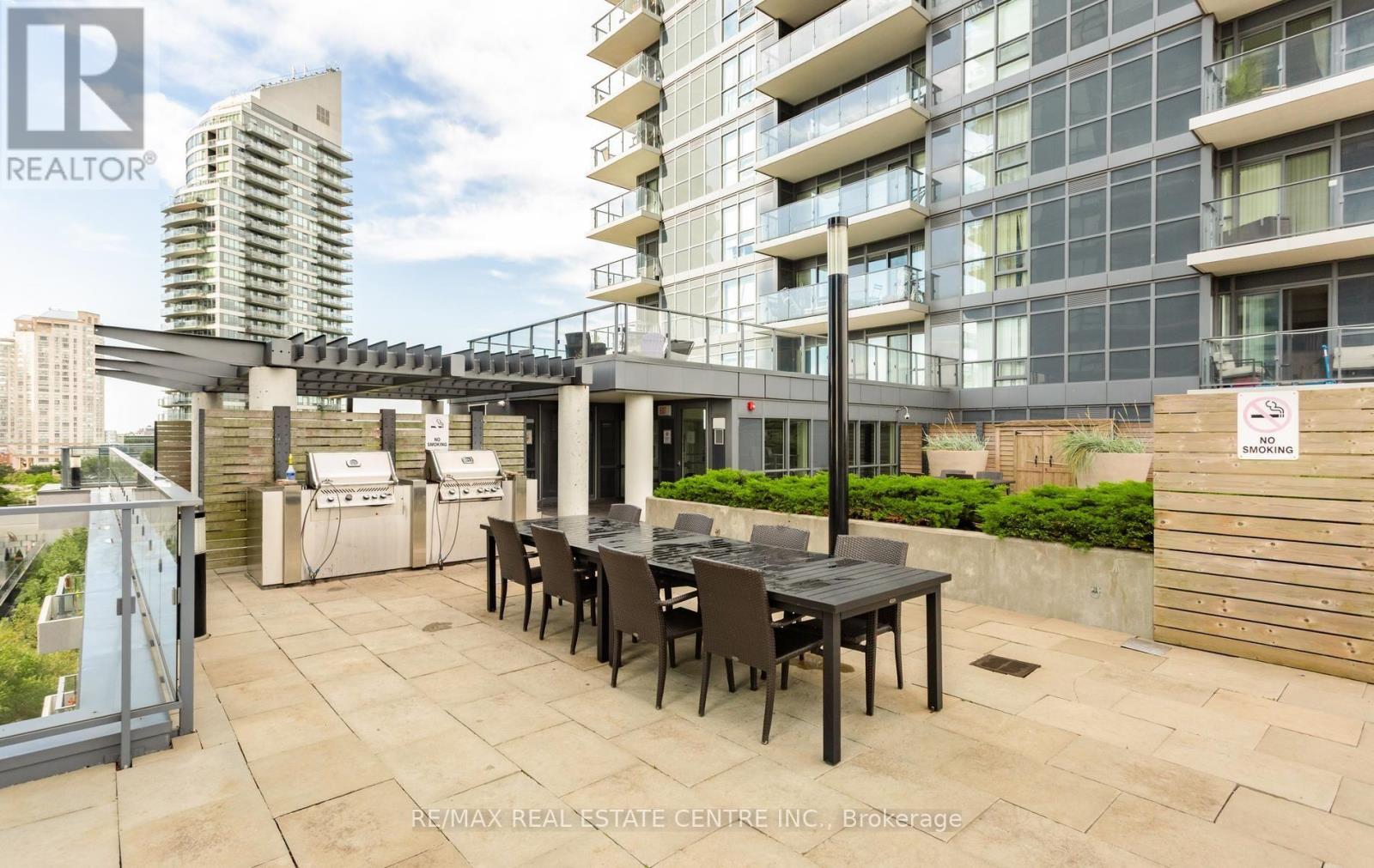 #1602 2220 LAKESHORE BOULEVARD W - 39