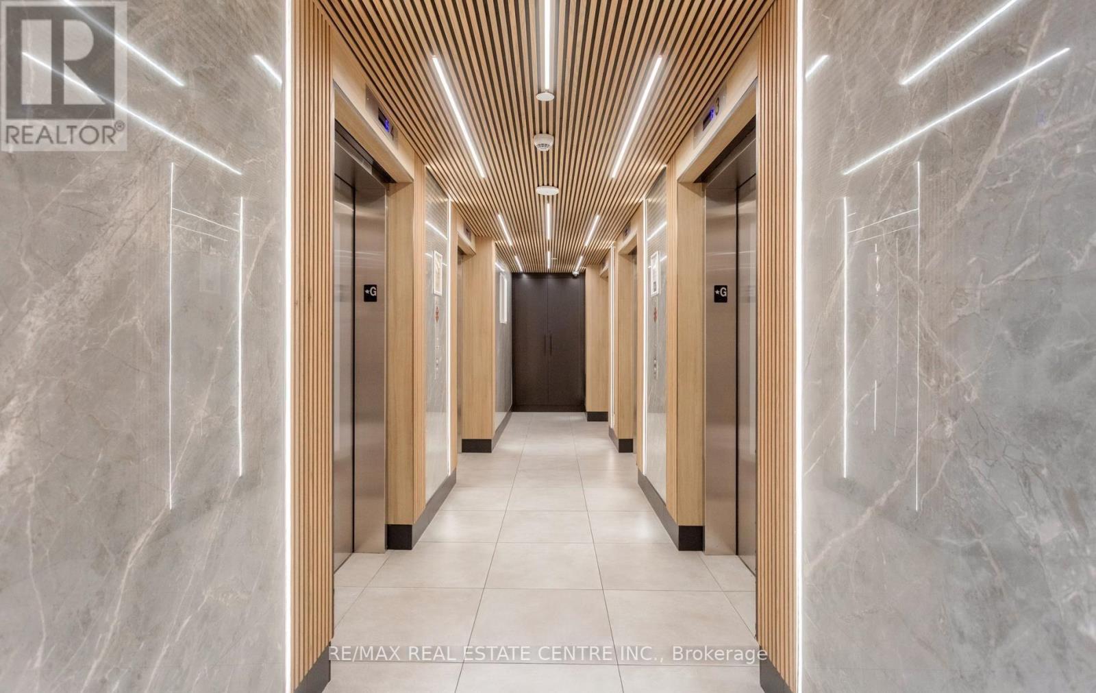 1602 - 2220 LAKESHORE BOULEVARD W, Toronto (Mimico) — photo 4