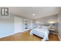 61 Centre Street S, Brampton, ON L6W2X7 Photo 7