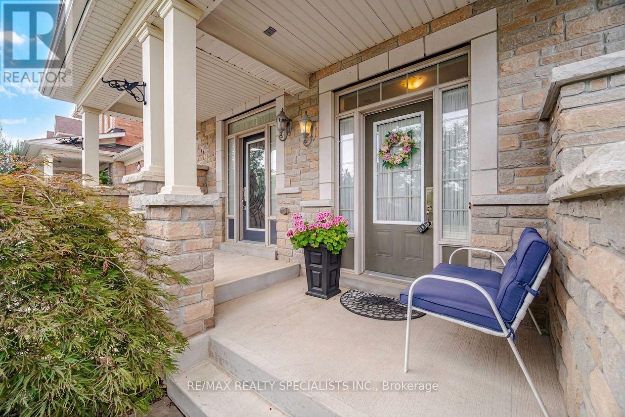 92 HANSON CRESCENT, Milton (SC Scott) — photo 2