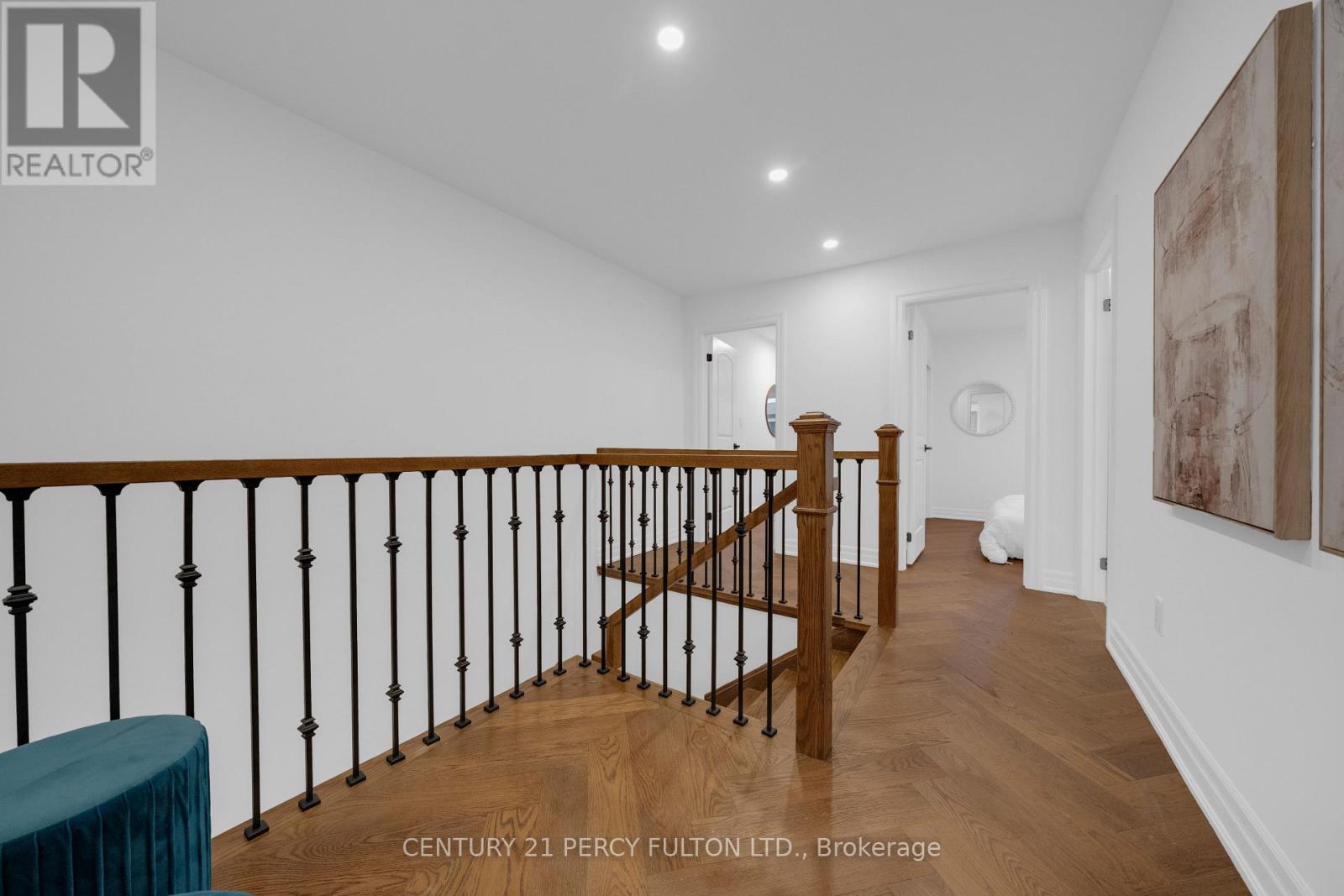 #5 6635 CLOCK COURT - 22