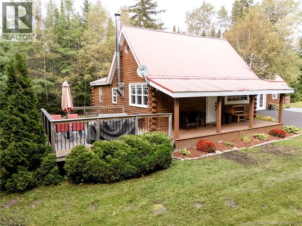 672 Lakefield Road - 40