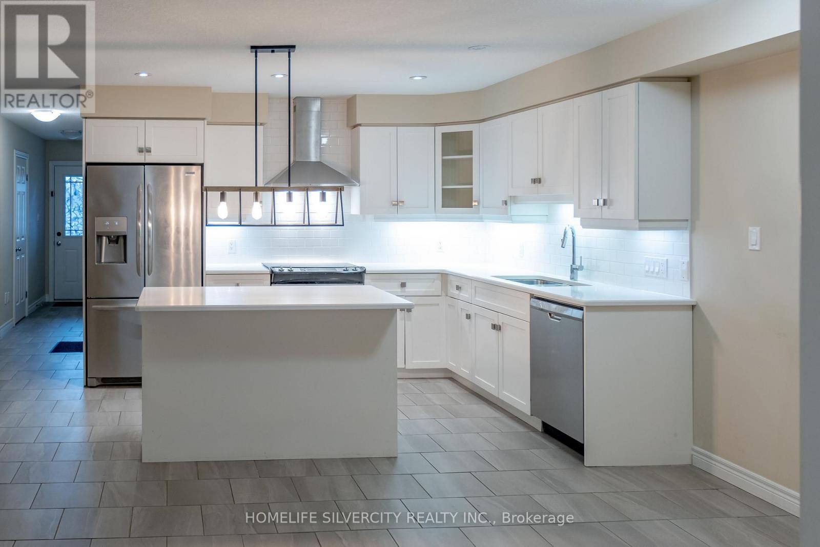 57 - 1220 RIVERBEND ROAD, London South (South B) — photo 2