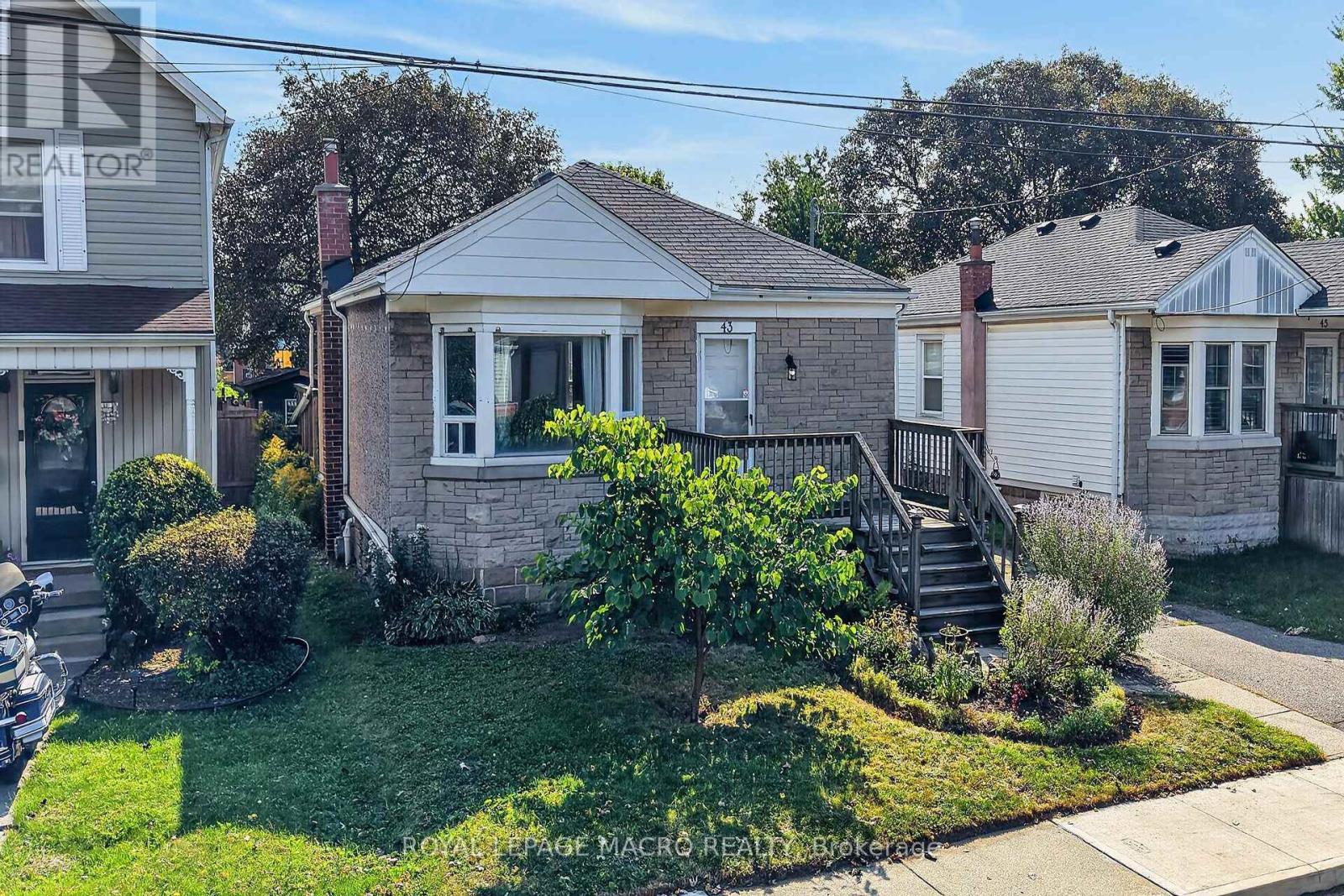 43 EAST 39TH STREET, Hamilton (Raleigh)