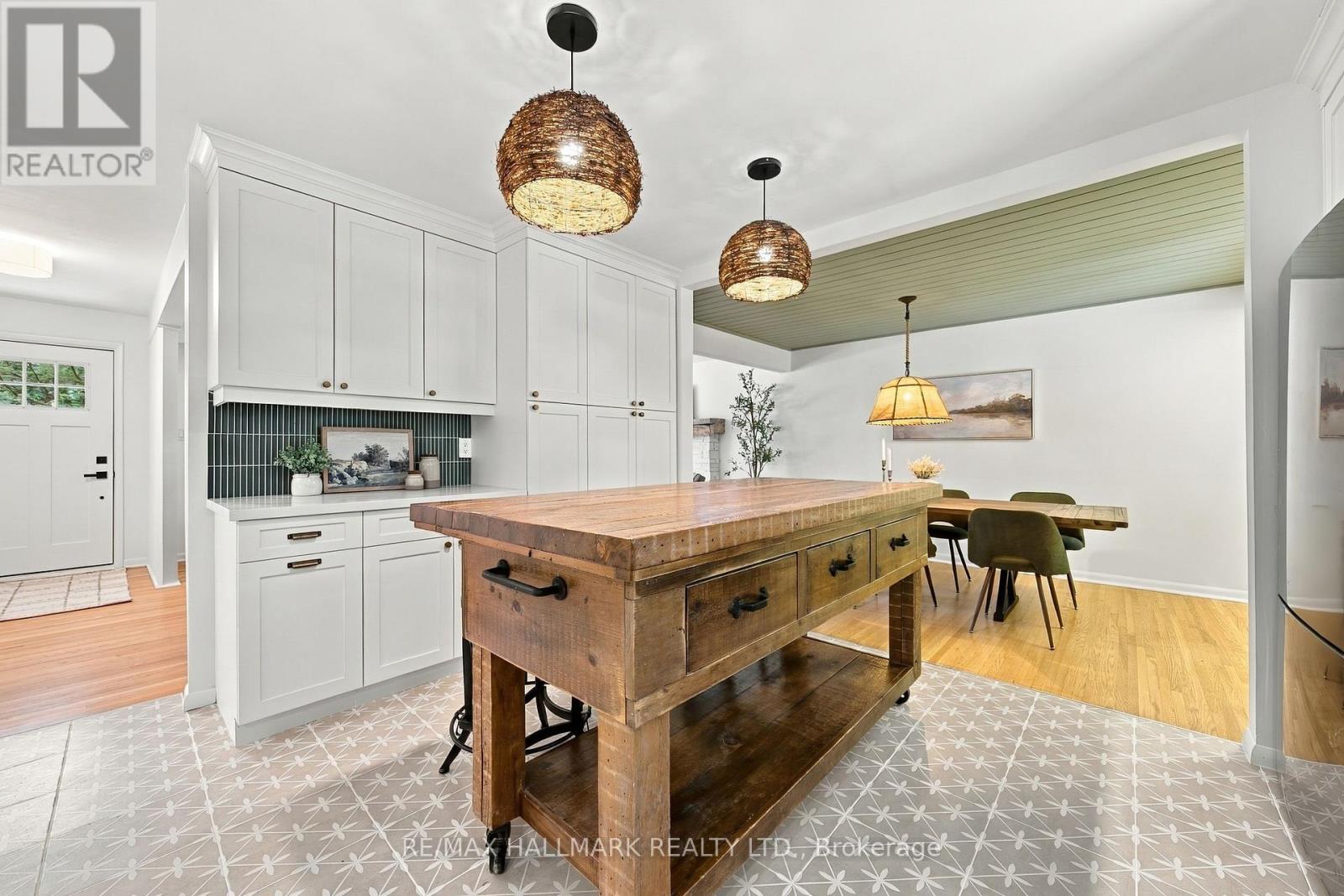 189 TAYLOR ROAD - 12