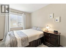 203 2007 Pohorecky Crescent, Saskatoon, SK S7W0V3 Photo 18