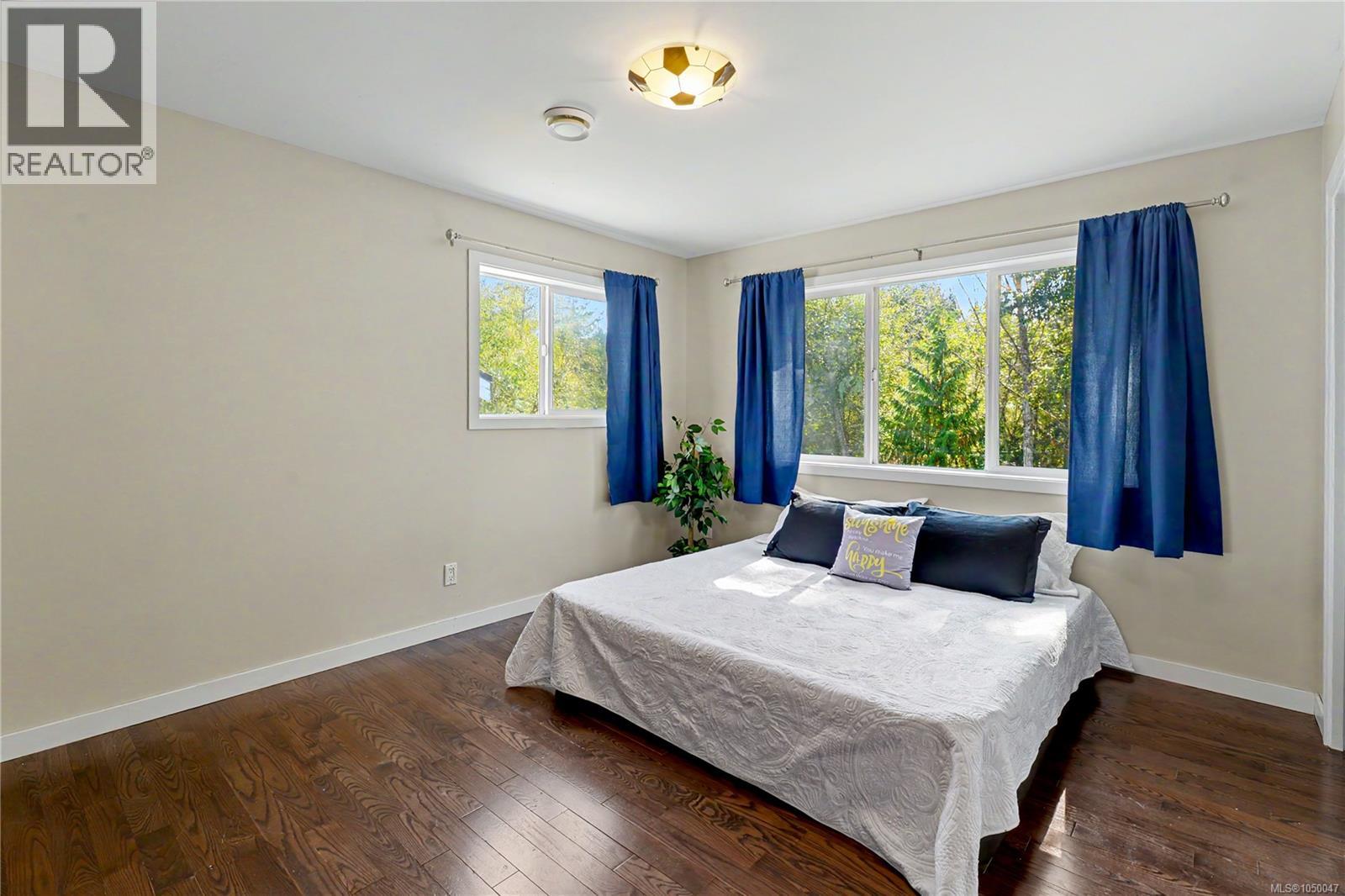 2835 Olympic Rd - Image 43