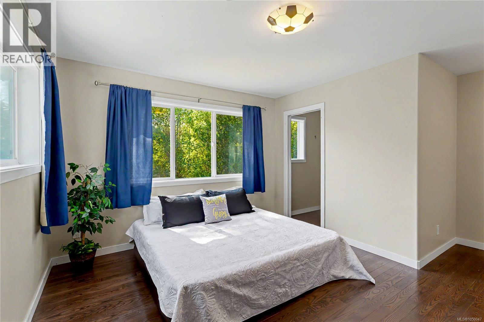 2835 Olympic Rd - Image 44