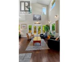 2835 Olympic Rd, Qualicum Beach, BC V9K2L8 Photo 19