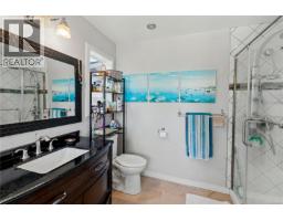 2835 Olympic Rd, Qualicum Beach, BC V9K2L8 Photo 41