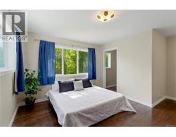 2835 Olympic Rd, Qualicum Beach, BC V9K2L8 Photo 44