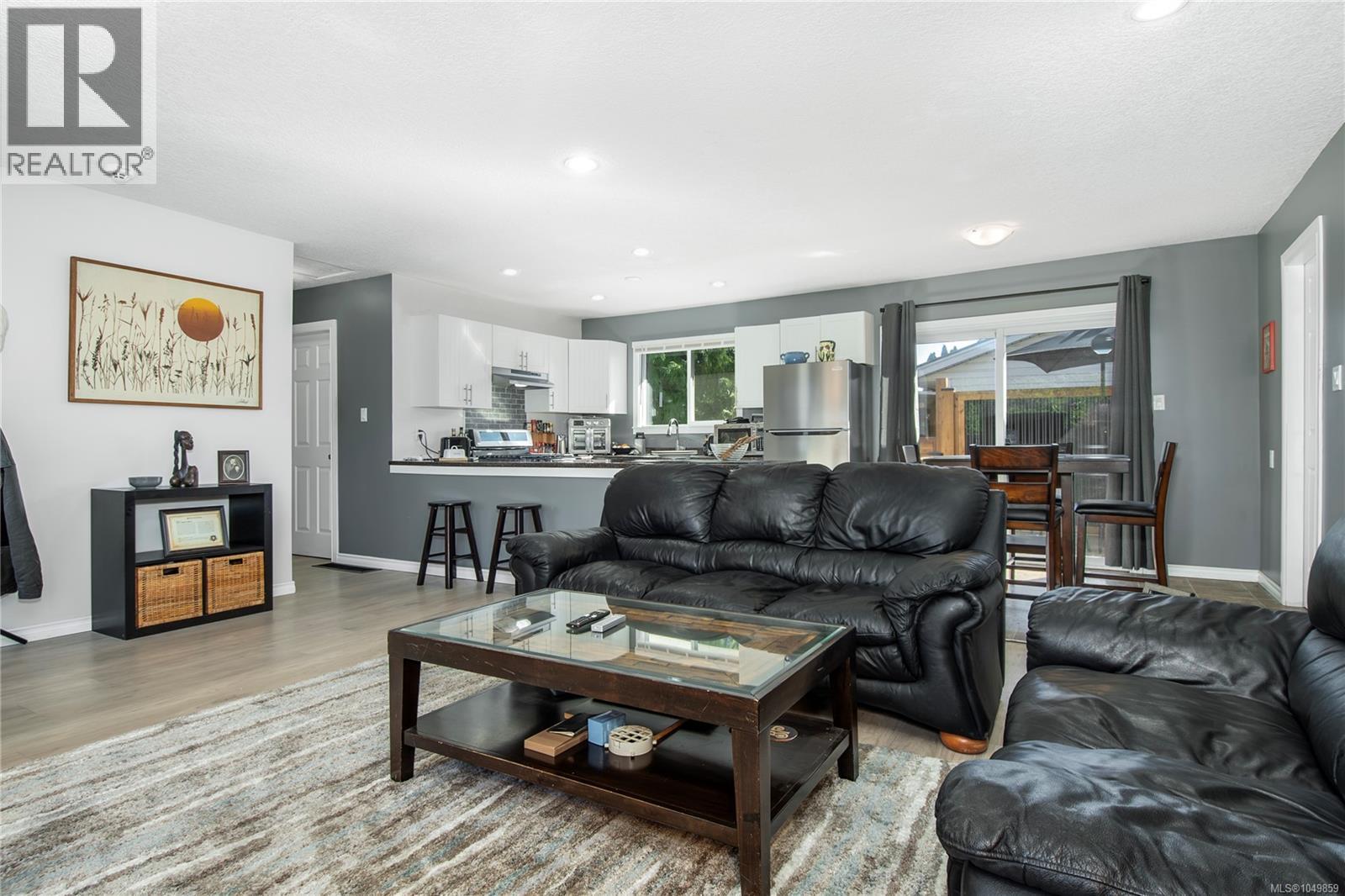 1890 15th Ave - 8