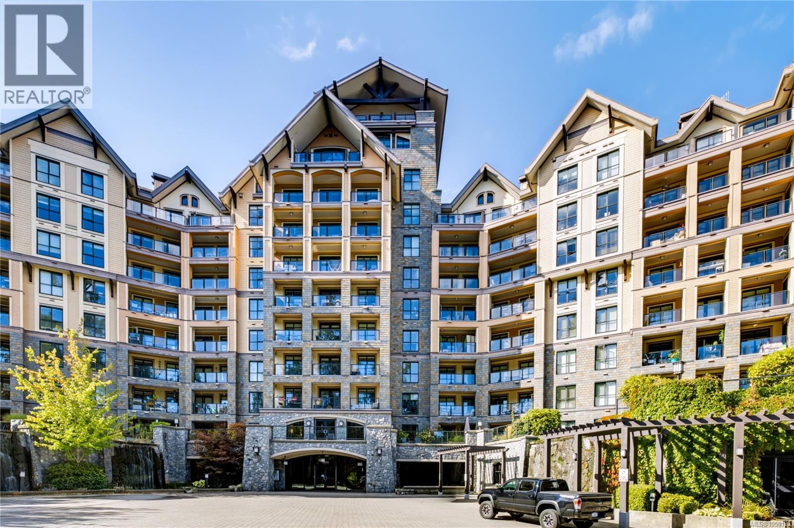 #706 1400 Lynburne Pl - 1