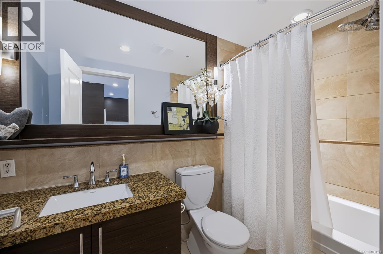 #706 1400 Lynburne Pl - 16