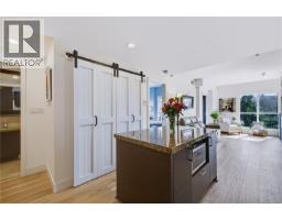 706 1400 Lynburne Pl, Langford, BC V9B0E1 Photo 7