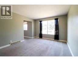 71 Laval Boulevard W - photo 3