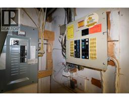 71 Laval Boulevard W, Lethbridge, AB T1K4E1 Photo 36