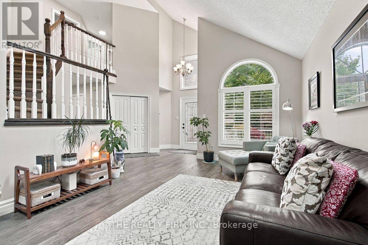 47 GREYROCK CRESCENT, London East (East A) — photo 11