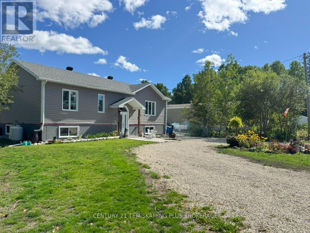 94 HILLVIEW STREET - Image 27