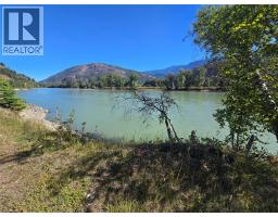 4504 Yellowhead Highway S, Little Fort, BC V0E2C0 Photo 20
