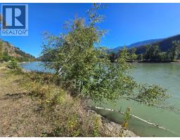 4504 Yellowhead Highway S, Little Fort, BC V0E2C0 Photo 19