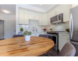 309 9983 E Barnston Drive, Surrey, BC V4N6T3 Photo 8