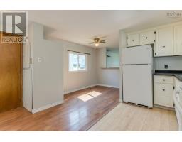 714 Fern Drive, Beaver Bank, NS B4E1L9 Photo 11