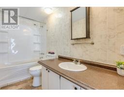 714 Fern Drive, Beaver Bank, NS B4E1L9 Photo 15