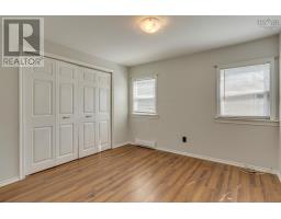 714 Fern Drive, Beaver Bank, NS B4E1L9 Photo 16