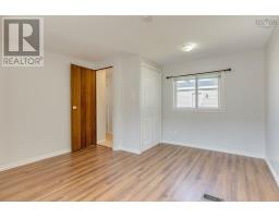 714 Fern Drive, Beaver Bank, NS B4E1L9 Photo 18