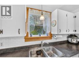 Kitchen - 4429 Route 770, Rollingdam, NB E5A2Y3 Photo 9
