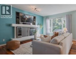 24330 100b Avenue, Maple Ridge, BC V2W1X3 Photo 6