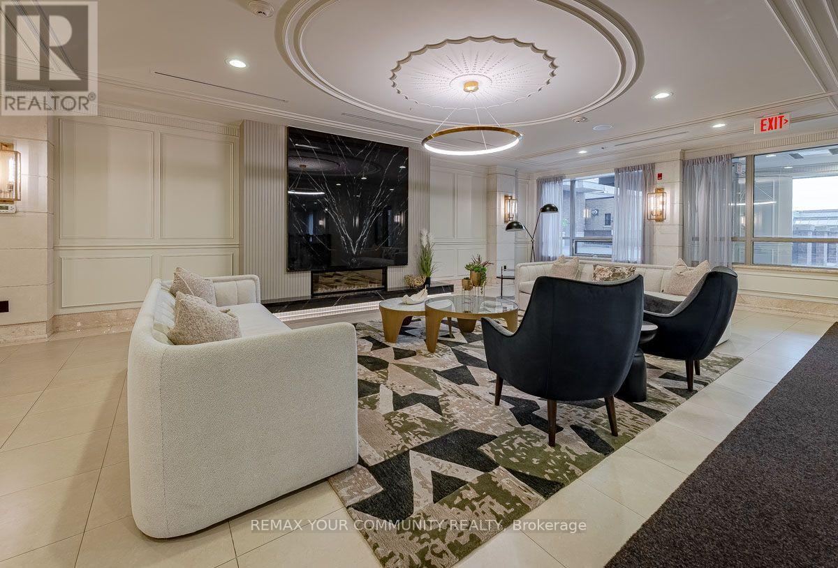 520 - 10101 YONGE STREET, Richmond Hill (Crosby) — photo 3